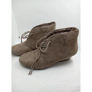Marrella Suede Boots Size 9, 2 inch heel, Gently Used.